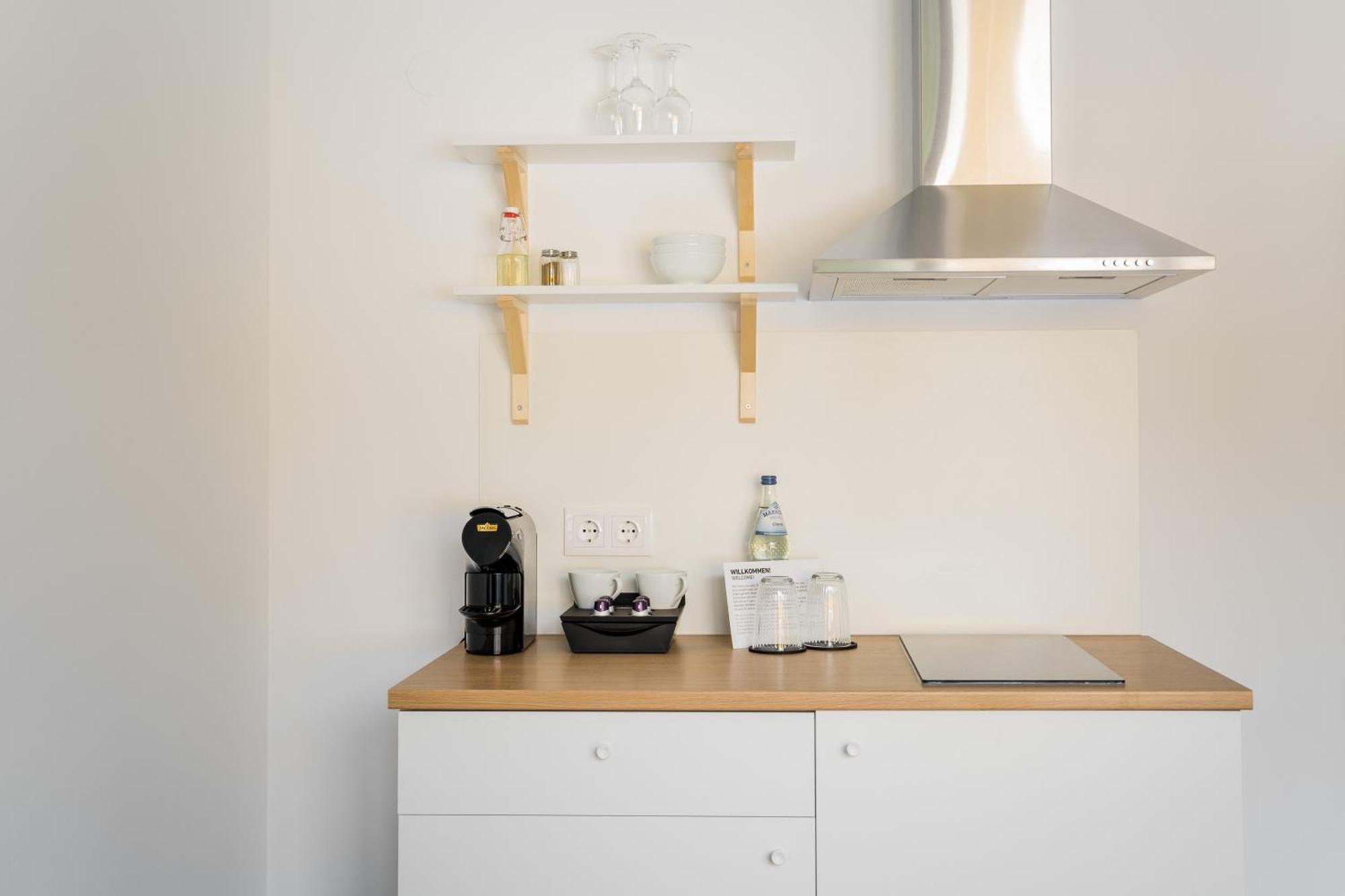 Apartmenthaus Berlin Neukoelln Buitenkant foto