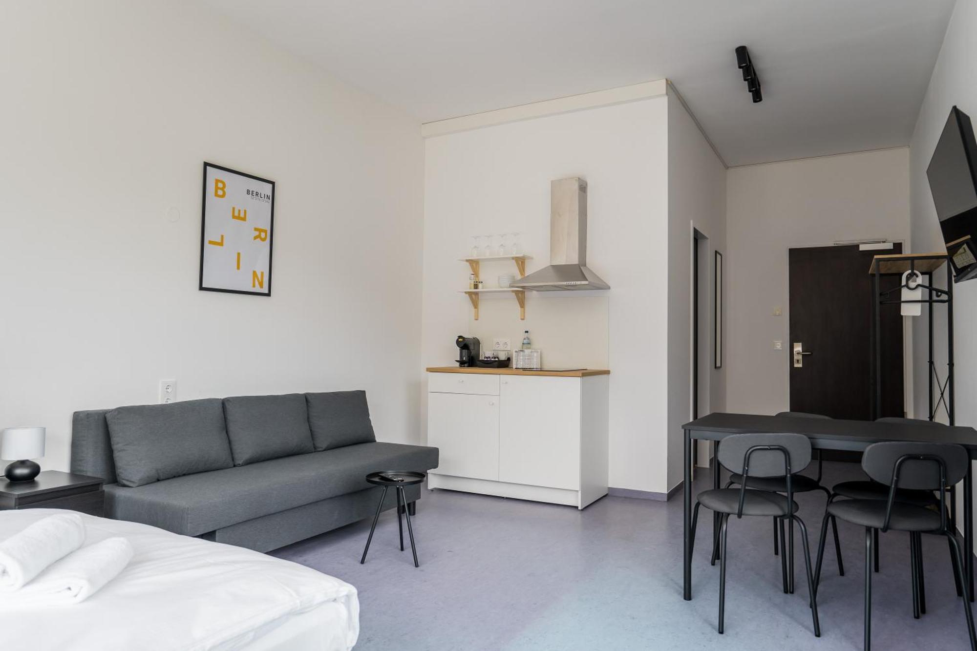 Apartmenthaus Berlin Neukoelln Buitenkant foto